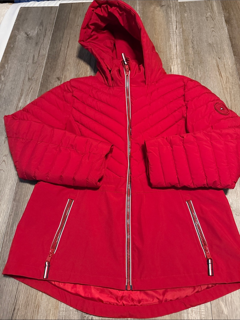 Tommy Hilfiger Women's Bright Quilted Hooded Puffer Jacket
